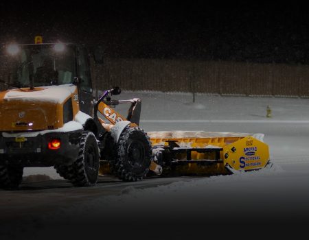 Long-duration snow event to bring upwards of a foot of snow to far southern sections through Thursday